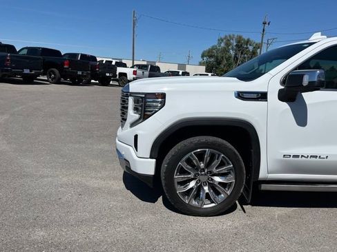 Used 2024 GMC Sierra 1500 Denali w/ Denali Reserve Package AWD/4WD image 7