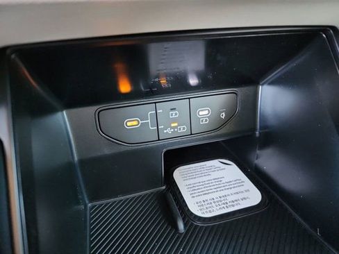 New 2026 Kia Sorento S image 18