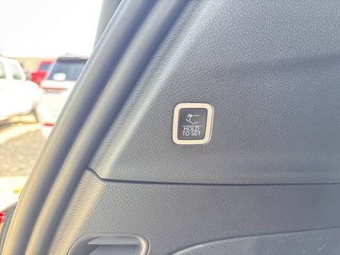 New 2027 Chrysler Pacifica Pinnacle AWD/4WD image 28