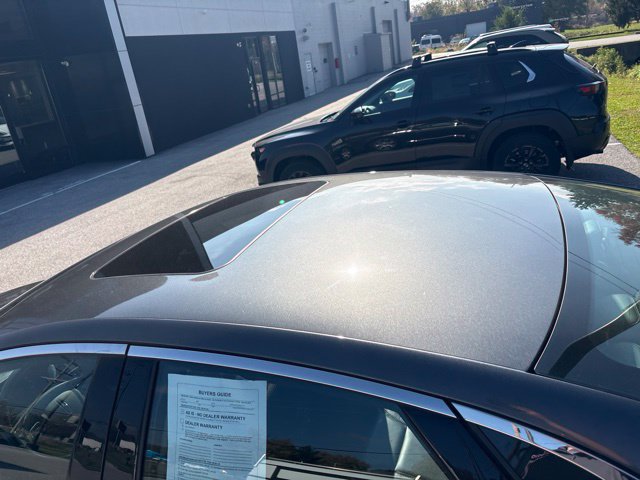 Used 2016 Lincoln MKZ AWD w/ Equipment Group 300A Reserve image 8