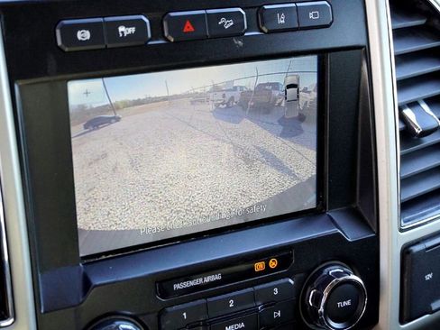 Used 2020 Ford F350 Lariat w/ Lariat Ultimate Package image 18