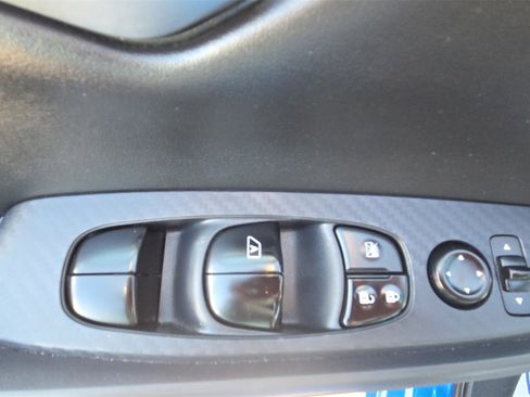 Used 2023 Nissan Sentra SV image 23