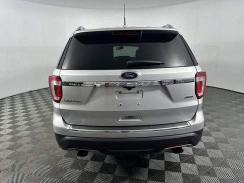 Used 2018 Ford Explorer Limited AWD/4WD image 7