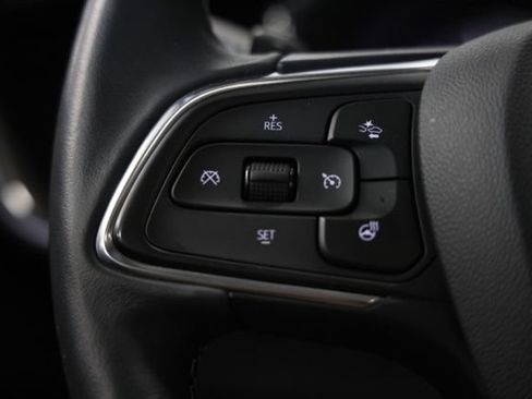 Used 2023 Buick Envision Essence w/ Sport Touring Package AWD/4WD image 29