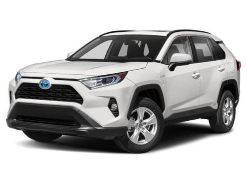Used 2021 Toyota RAV4 XLE w/ Convenience Package image 1