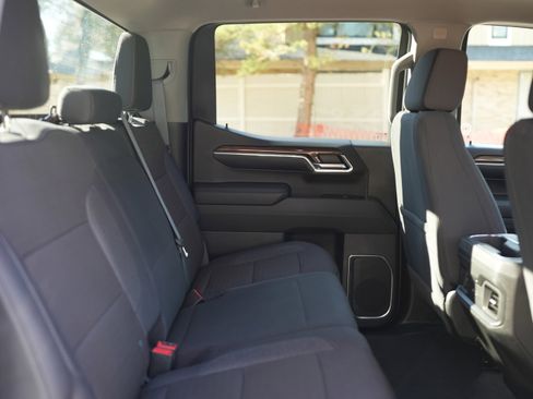 Used 2024 Chevrolet Silverado 1500 RST image 23