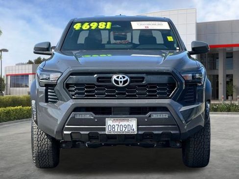 Used 2024 Toyota Tacoma TRD Off-Road w/ TRD Off Road Upgrade Package AWD/4WD image 11