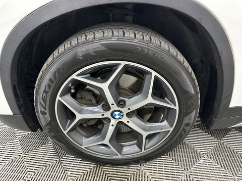 Used 2018 BMW X1 sDrive28i FWD image 12
