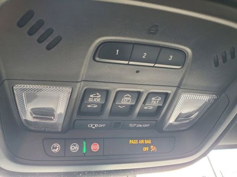 Used 2023 Chevrolet Traverse Premier w/ LPO, Floor Liner Package AWD/4WD image 30