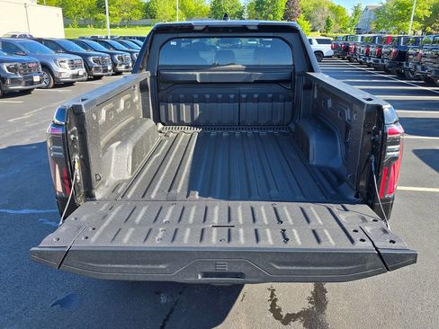 New 2025 GMC Sierra EV Denali image 30