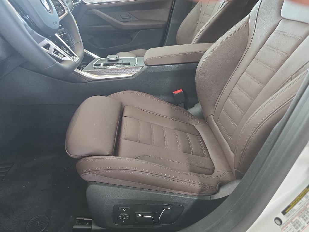 New 2026 BMW 430i w/ M Sport Package RWD image 14