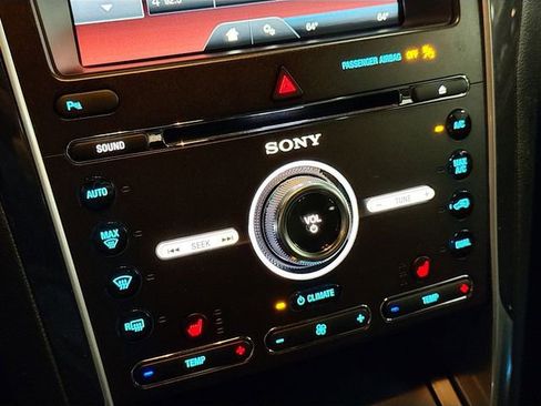 Used 2016 Ford Explorer Sport image 16