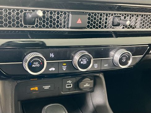Used 2022 Honda Civic Sport image 15