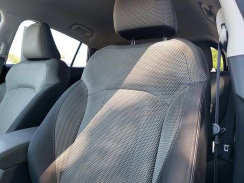 Certified 2024 Subaru Crosstrek 2.0i Premium AWD/4WD image 16