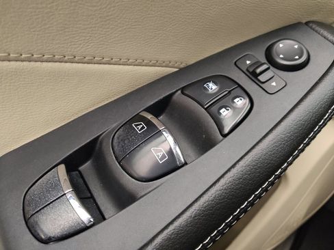 Used 2019 Nissan Maxima Platinum image 27