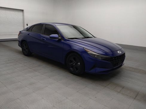 Used 2021 Hyundai Elantra SEL w/ Convenience Package FWD image 11