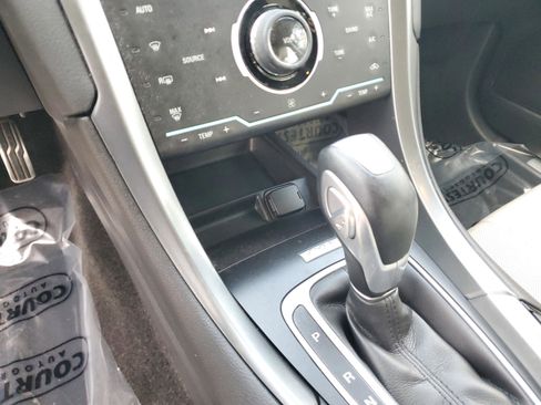 Used 2015 Ford Fusion Energi Titanium w/ Driver Assist Package image 25