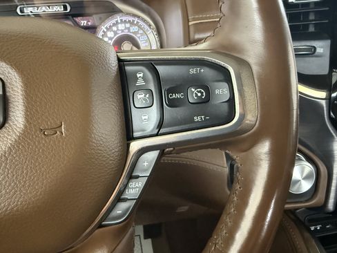 Used 2019 RAM 1500 Limited image 23