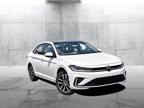 New 2026 Volkswagen Jetta SE FWD image 2