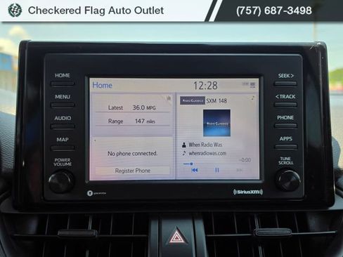 Used 2022 Toyota RAV4 XLE AWD/4WD image 31