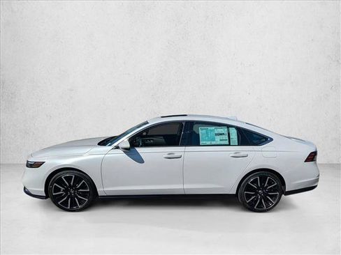 New 2026 Honda Accord Touring image 9