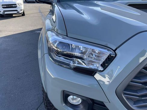 Used 2023 Toyota Tacoma TRD Sport image 17