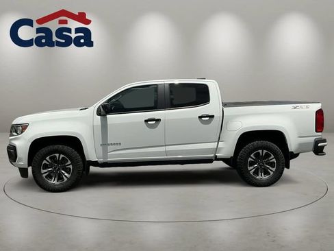 Used 2022 Chevrolet Colorado Z71 AWD/4WD image 3