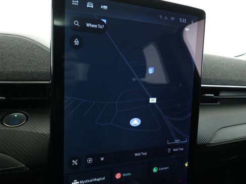 Used 2021 Ford Mustang Mach-E Premium image 17