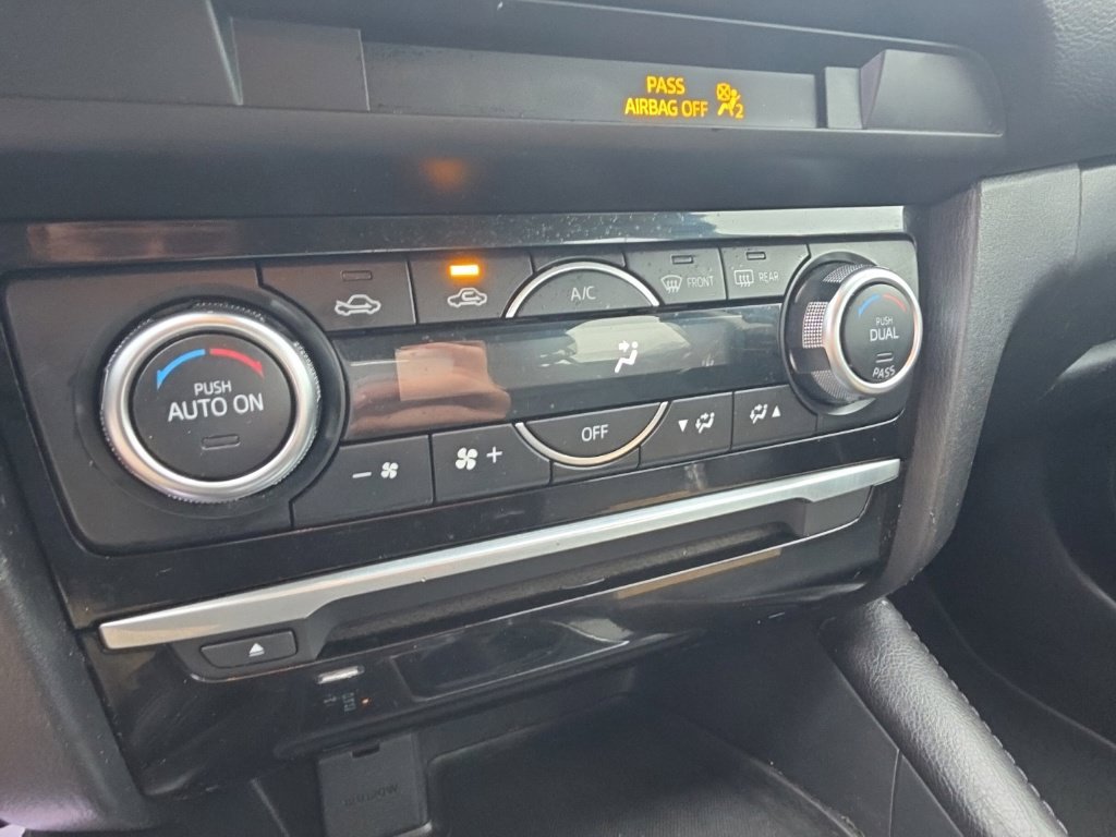 Used 2017 MAZDA MAZDA6 Touring FWD image 18