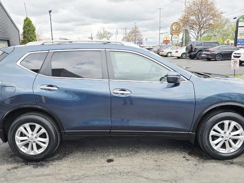 Used 2014 Nissan Rogue SV AWD/4WD image 7