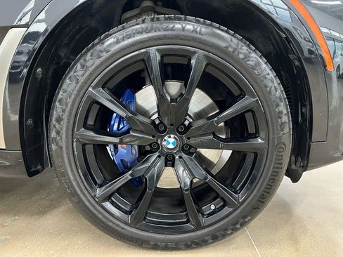 Used 2020 BMW X7 M50i w/ Executive Package image 29