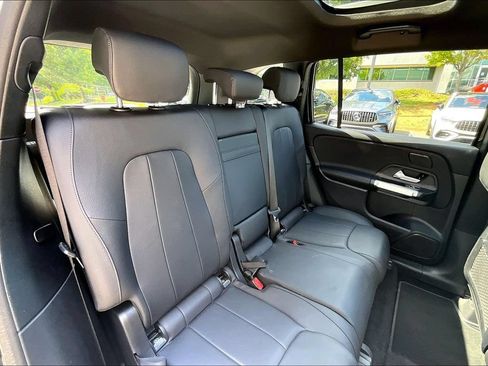 Used 2026 Mercedes-Benz GLB 250 4MATIC image 29