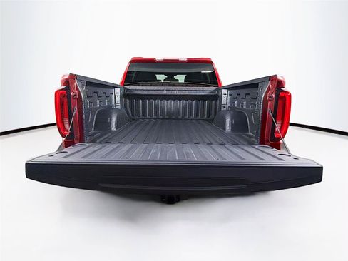 Used 2023 GMC Sierra 1500 SLT w/ SLT Premium Package AWD/4WD image 14