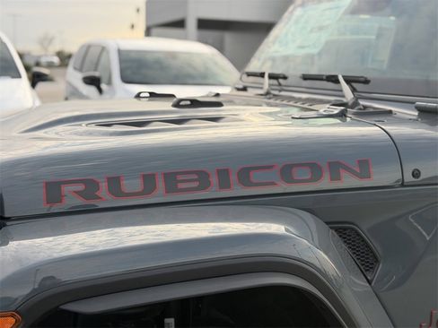 New 2025 Jeep Wrangler Unlimited Rubicon image 10