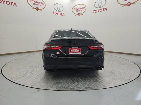 Used 2021 Toyota Camry SE w/ Carpet Mat Package (TMS) image 7