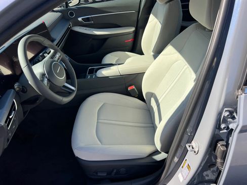 New 2026 Hyundai Sonata SEL FWD image 9