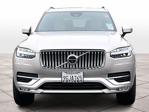 Used 2023 Volvo XC90 B6 Ultimate image 3