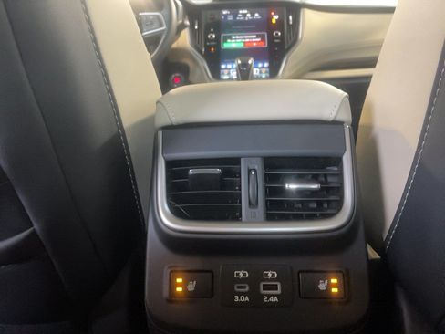 Used 2025 Subaru Legacy Limited AWD/4WD image 7