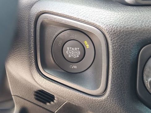 Used 2025 Jeep Wrangler Sport AWD/4WD image 23