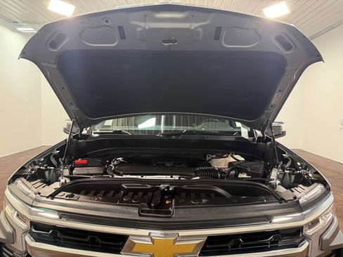 Used 2023 Chevrolet Silverado 1500 LT AWD/4WD image 83