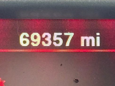 Used 2018 Dodge Journey SXT w/ Connectivity Group image 19