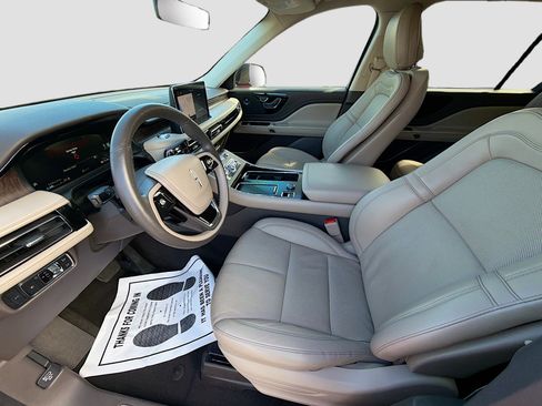 Used 2020 Lincoln Aviator Reserve w/ Equipment Group 201A image 21