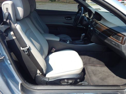 Used 2012 BMW 335i Convertible RWD image 13