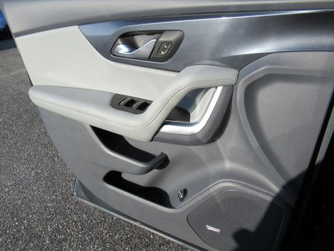 Used 2019 Chevrolet Blazer LT w/ Sound & Technology Package image 23