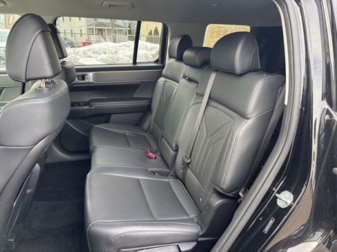 Used 2025 Hyundai Santa Fe SEL image 40