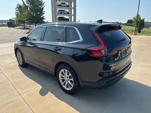 Used 2024 Honda CR-V EX image 10