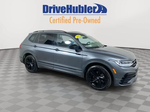 Used 2023 Volkswagen Tiguan SE R-Line image 8