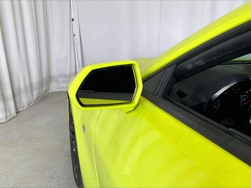 Used 2021 Chevrolet Camaro LT w/ RS Package image 9