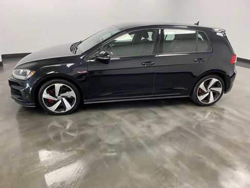 Used 2020 Volkswagen GTI S image 3