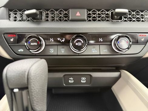 New 2025 Honda Accord SE image 15